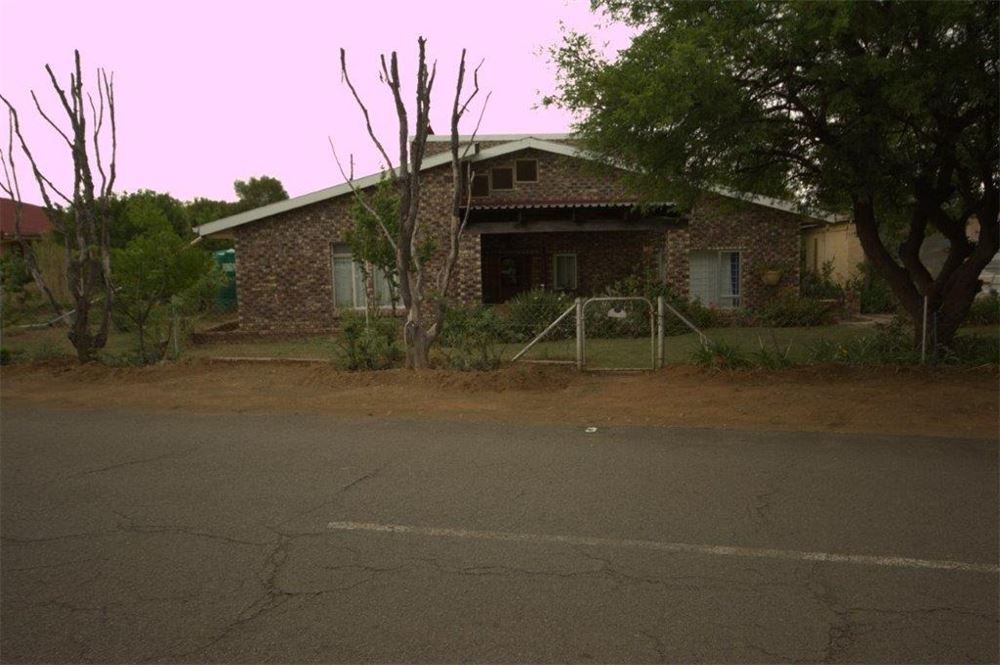 Residential - House - Oviston, Eastern Cape - South Africa - 1031418022 ...