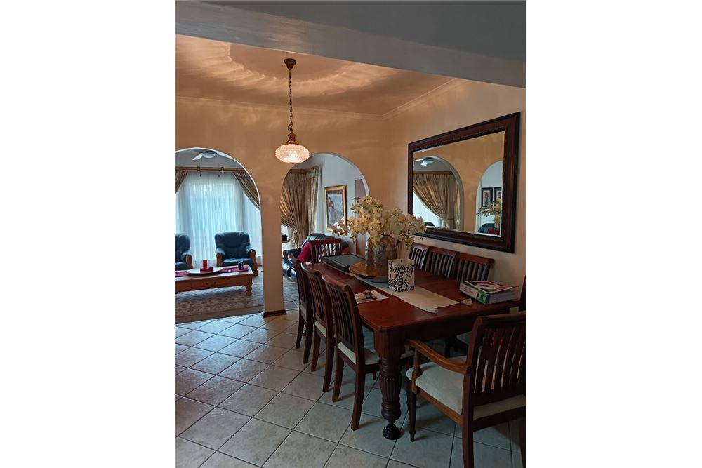 Residenziale - Casa - Magalieskruin, Gauteng - South Africa - 19 - 1031414142-53