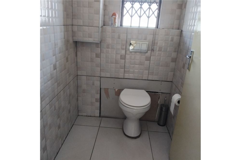 تجاري  - تجاري/بالمفرق - Dinwiddie, Gauteng - South Africa - 15 - 1031421085-62