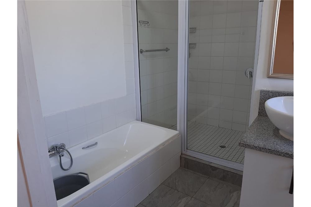 Residential - Townhouse - Durban North, KwaZulu Natal - South Africa - 9 - 1031465084-324