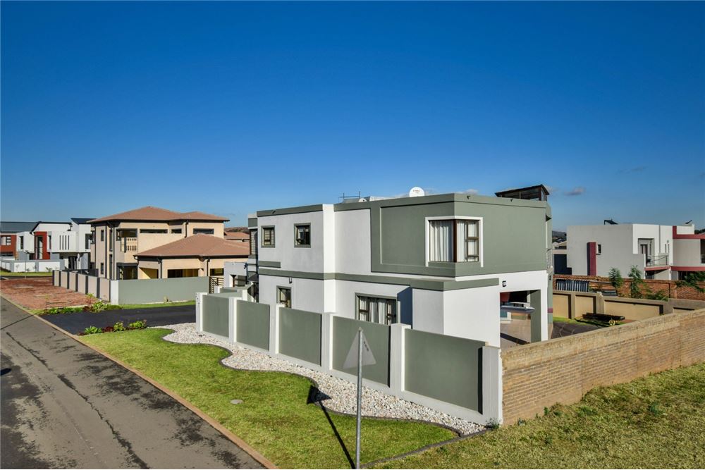 Residencial - Casa - Zambezi Manor Lifestyle Estate, Gauteng - South Africa - 4 - 1031414140-39