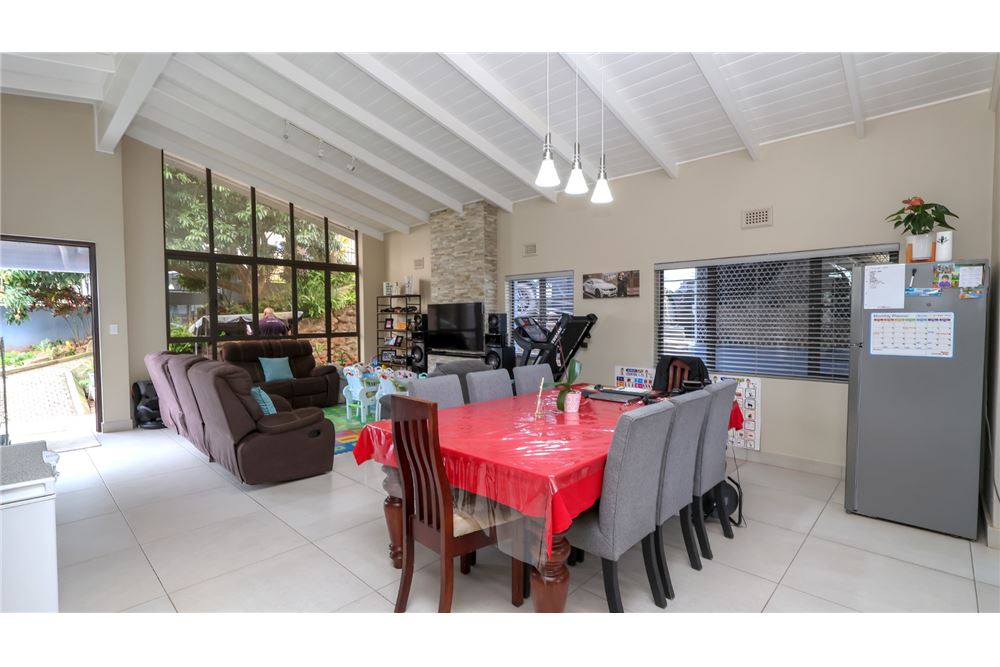 Residential - House - Glen hills, KwaZulu Natal - South Africa - 13 - 1031465115-38