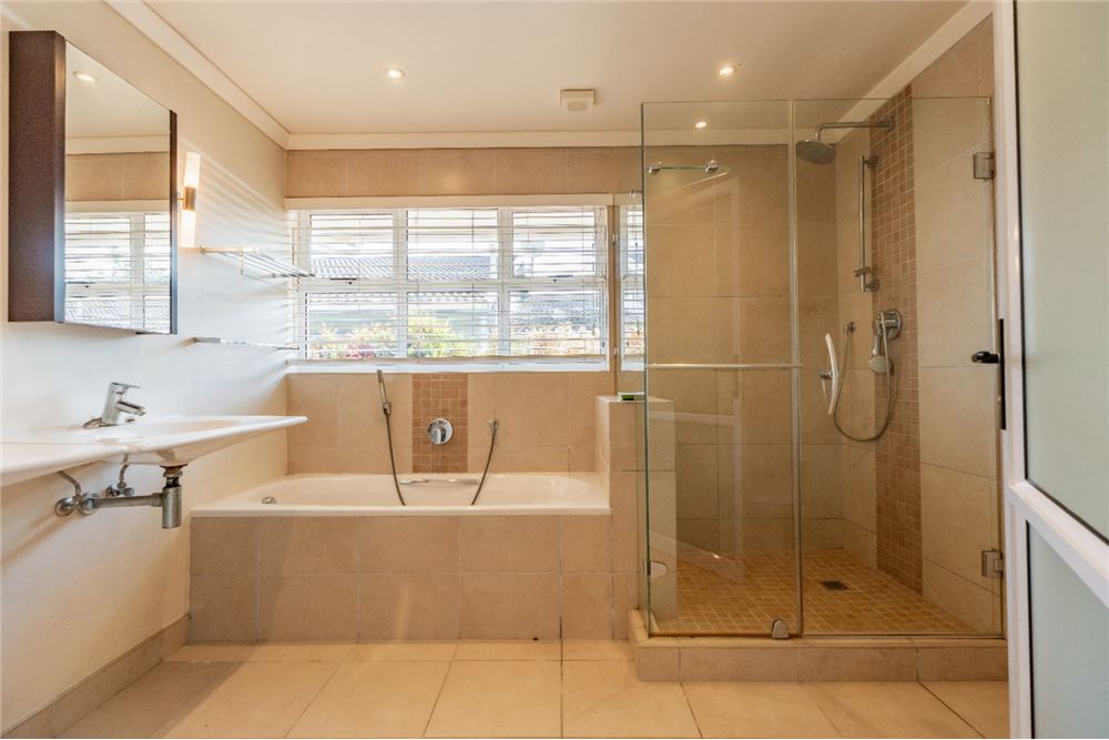 Residential - House - Glenashley, KwaZulu Natal - South Africa - 29 - 1031465117-31