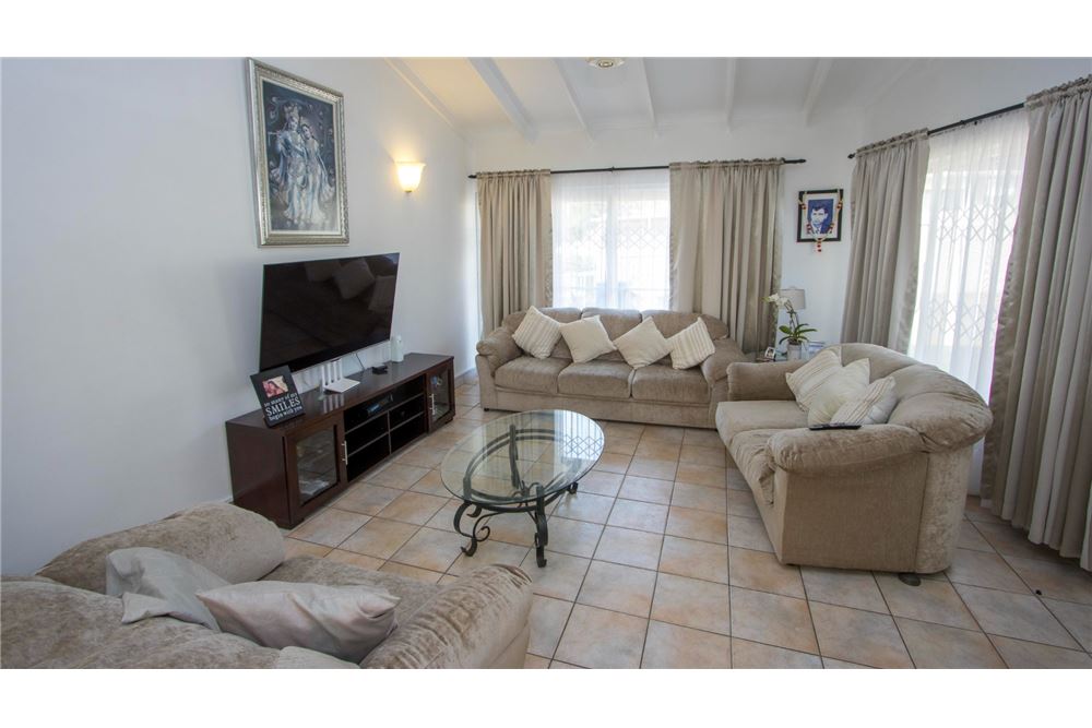 Residential - House - Glenashley, KwaZulu Natal - South Africa - 7 - 1031465018-51