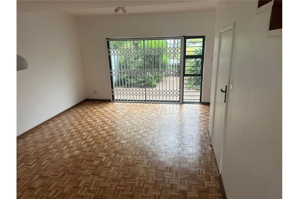 Residential - Townhouse - La Lucia, KwaZulu Natal - South Africa - 11 - 1031465013-91