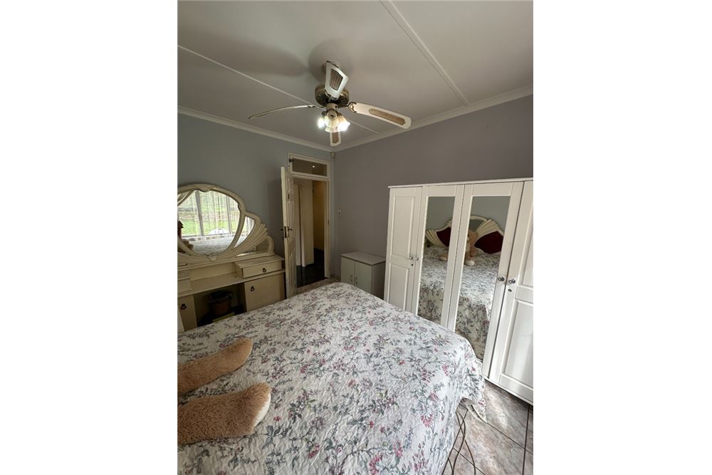 Residential - House - Glen Anil, KwaZulu Natal - South Africa - 19 - 1031465056-202