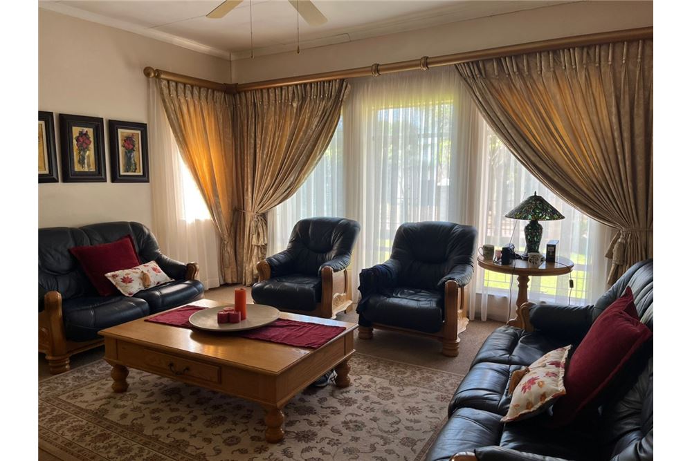 Residenziale - Casa - Magalieskruin, Gauteng - South Africa - 4 - 1031414142-53