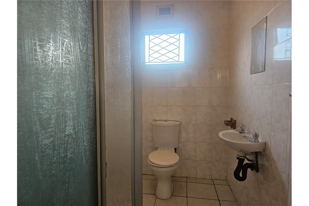 Residential - House - Avoca, KwaZulu Natal - South Africa - 31 - 1031465025-210