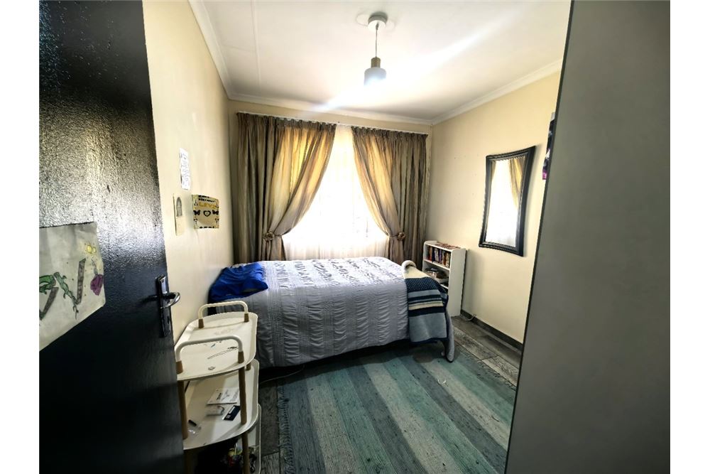 Residential - تاون هاوس - Liefde En Vrede, Gauteng - South Africa - 9 - 1031005001-62