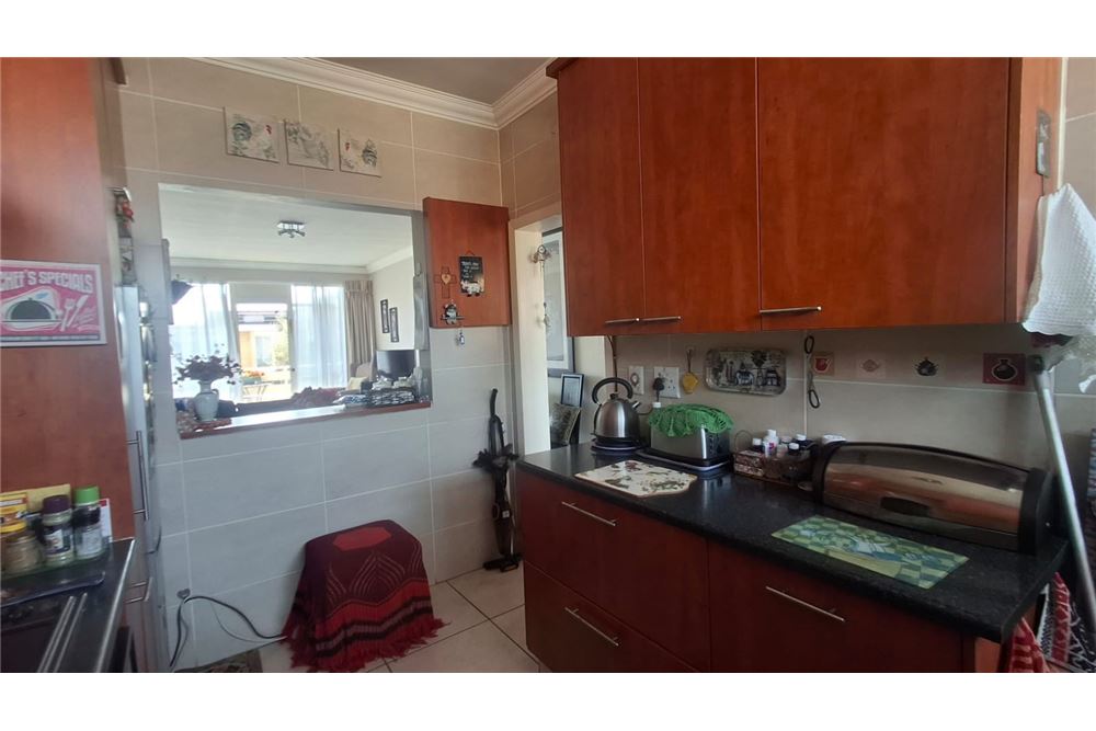 住宅 - 联排别墅 - New Redruth, Gauteng - South Africa - 8 - 1031422085-67