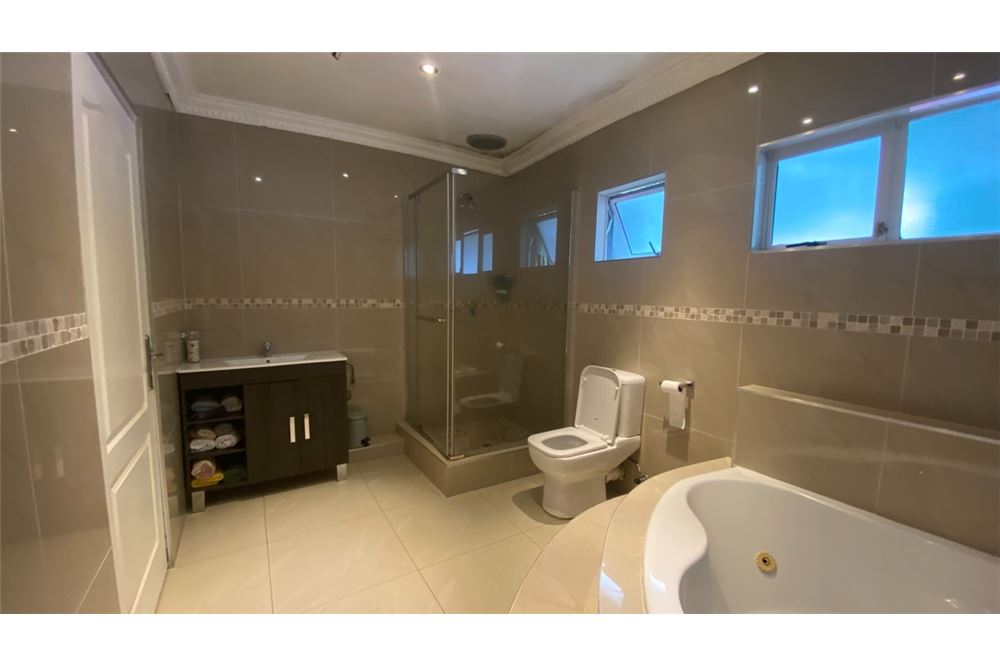 Residential - House - Prestondale, KwaZulu Natal - South Africa - 22 - 1031465129-19