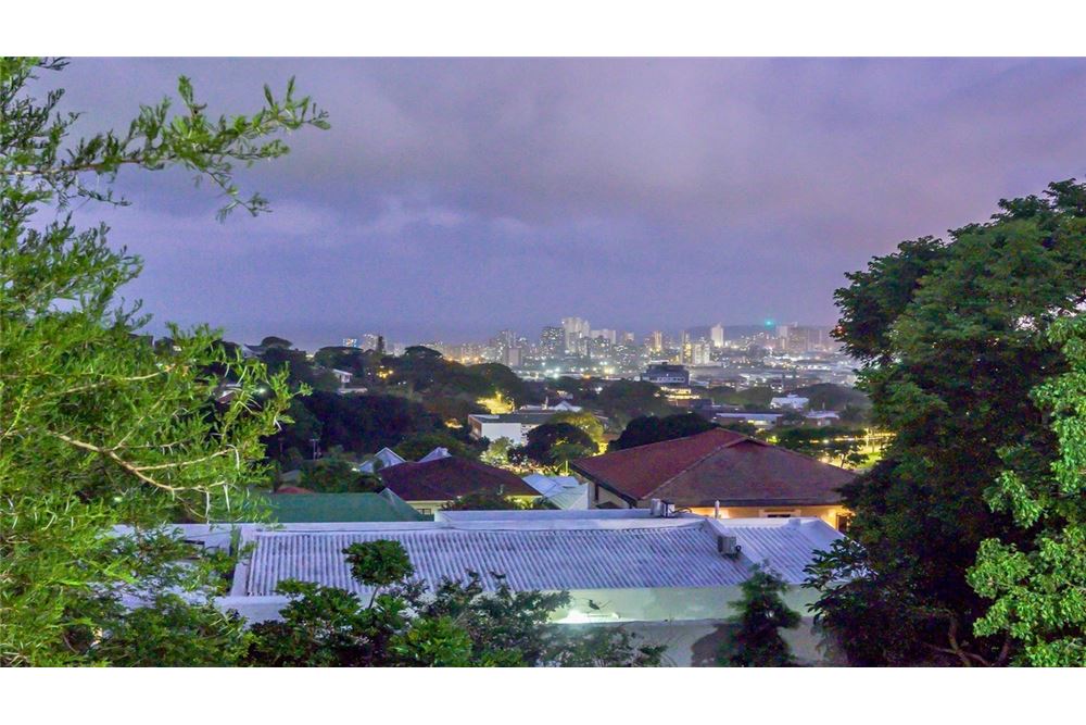 Residential - House - Morningside, KwaZulu Natal - South Africa - 4 - 1031465034-86