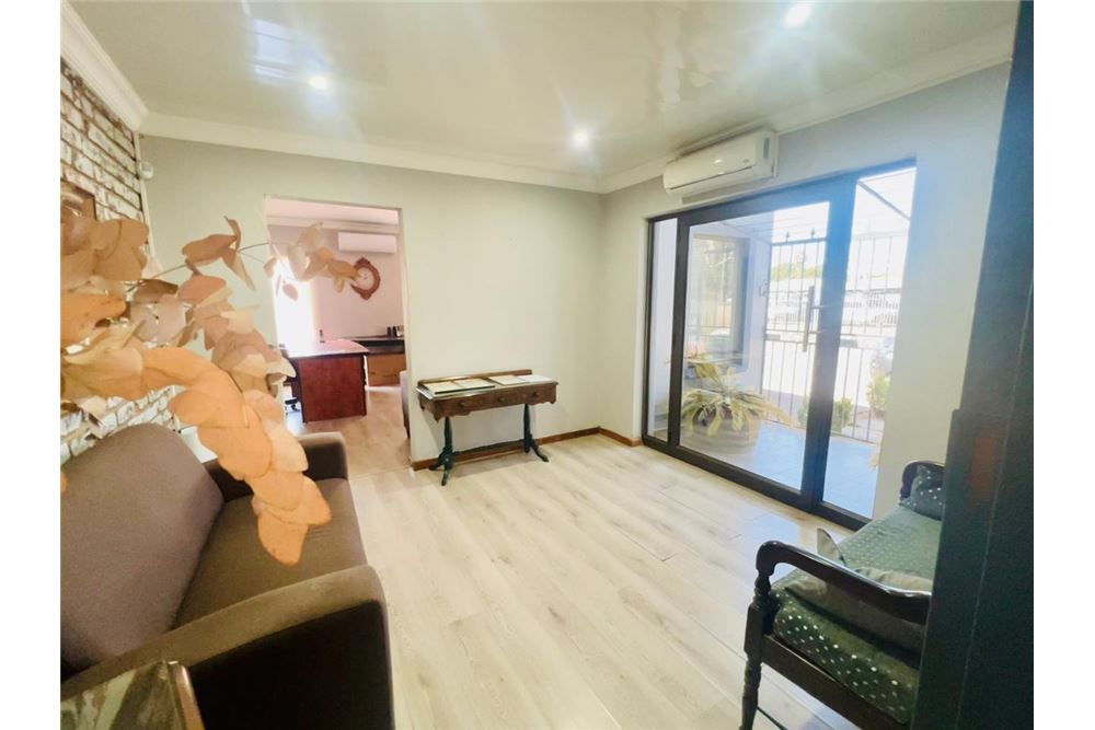 Comercial - Oficina - Annlin, Gauteng - South Africa - 17 - 1031414050-134