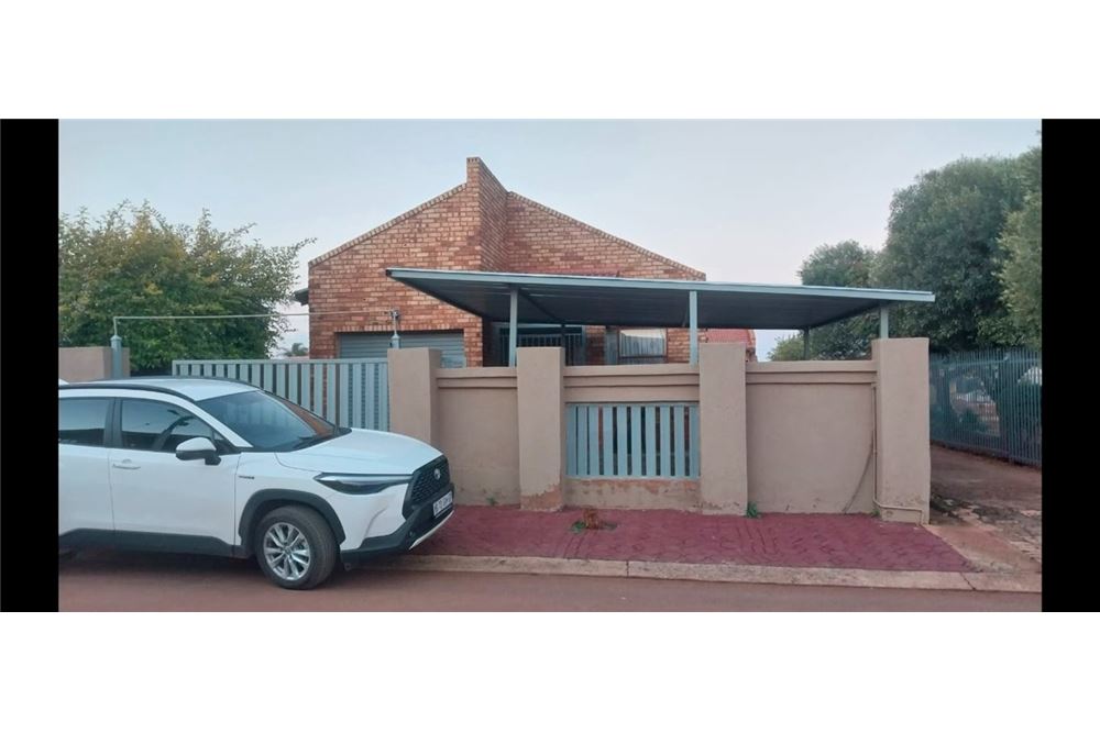 Residenziale - Casa - Soshanguve XX, Gauteng - South Africa - 2 - 1031414106-207