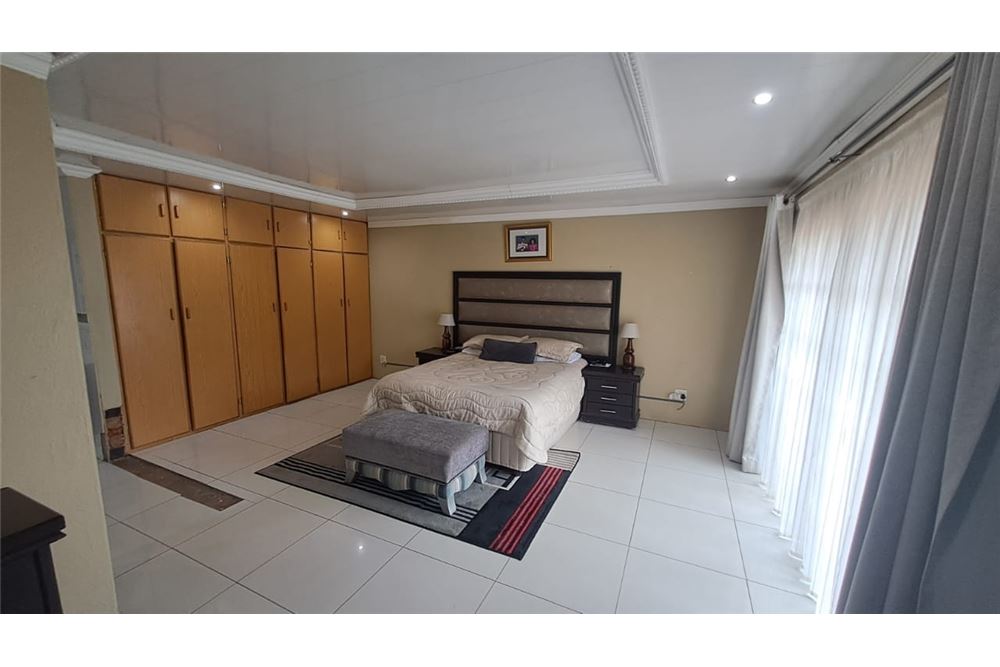 住宅 - 房子 - Philip Nel Park, Gauteng - South Africa - 22 - 1031414126-72