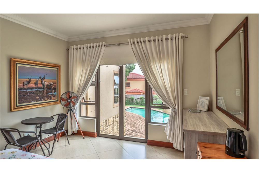 Residenziale - Casa - Magalieskruin, Gauteng - South Africa - 77 - 1031414142-43