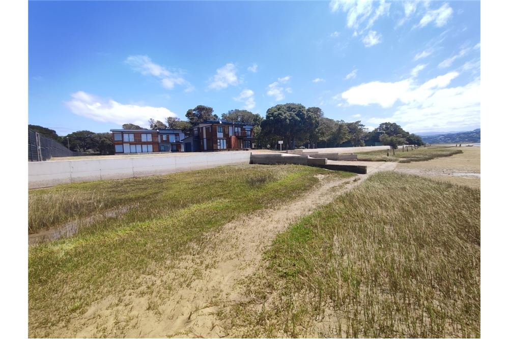 Residential - ਖਾਲੀ ਜ਼ਮੀਨ - Brenton On Lake, Western Cape - South Africa - 12 - 1031369046-22