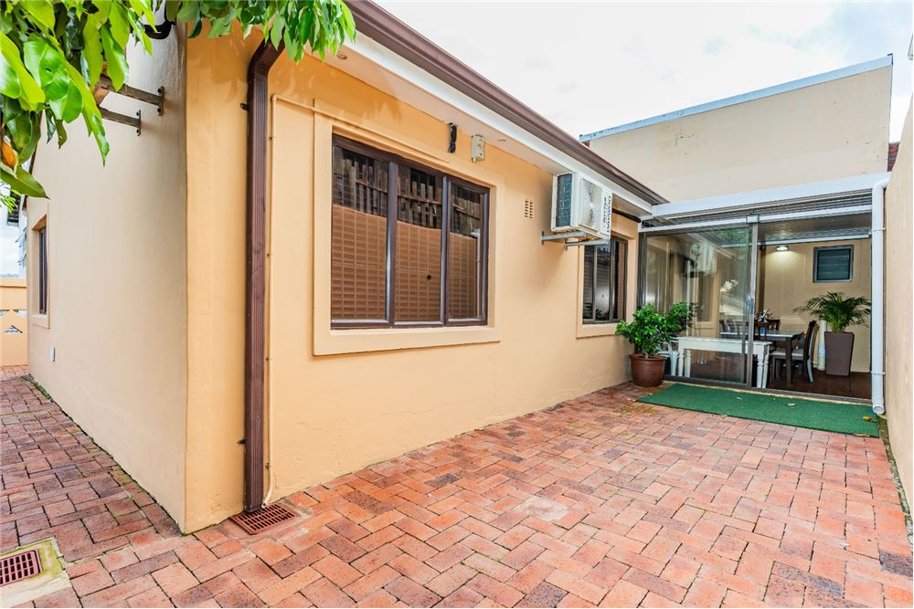 Residential - House - Woodview, KwaZulu Natal - South Africa - 27 - 1031465025-198