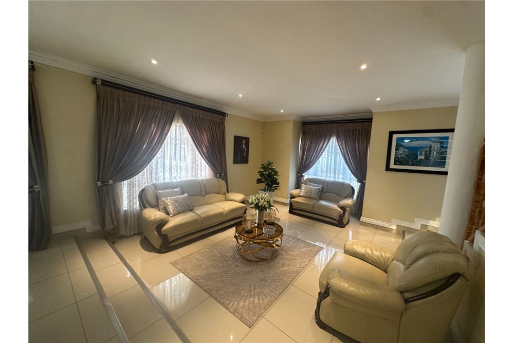 Residential - House - Somerset Park, KwaZulu Natal - South Africa - 21 - 1031465047-199