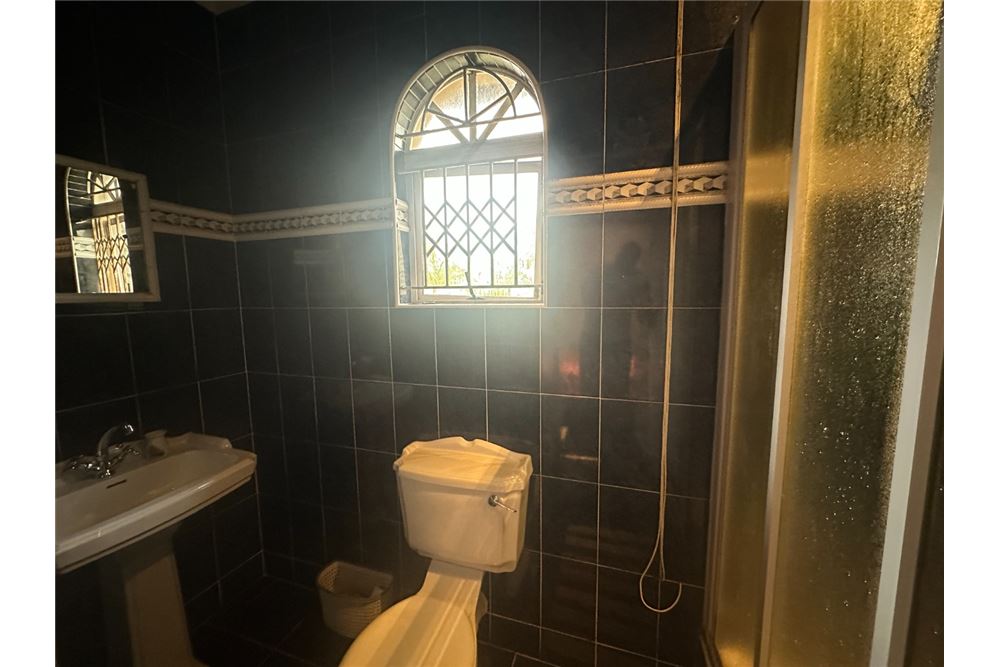 Residential - House - Somerset Park, KwaZulu Natal - South Africa - 18 - 1031465047-199