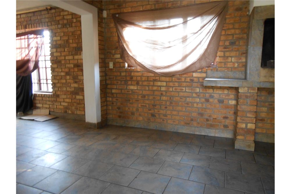 Residenziale - Casa - Clarina, Gauteng - South Africa - 27 - 1031414129-53