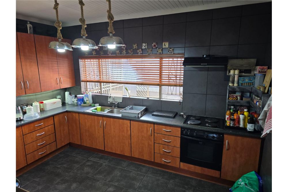 Residenziale - Casa - Sinoville, Gauteng - South Africa - 6 - 1031414136-20