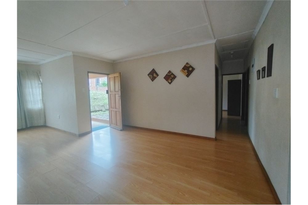 באזור מגורים - בית פרטי - Eastwood, KwaZulu Natal - South Africa - 7 - 1031436105-84