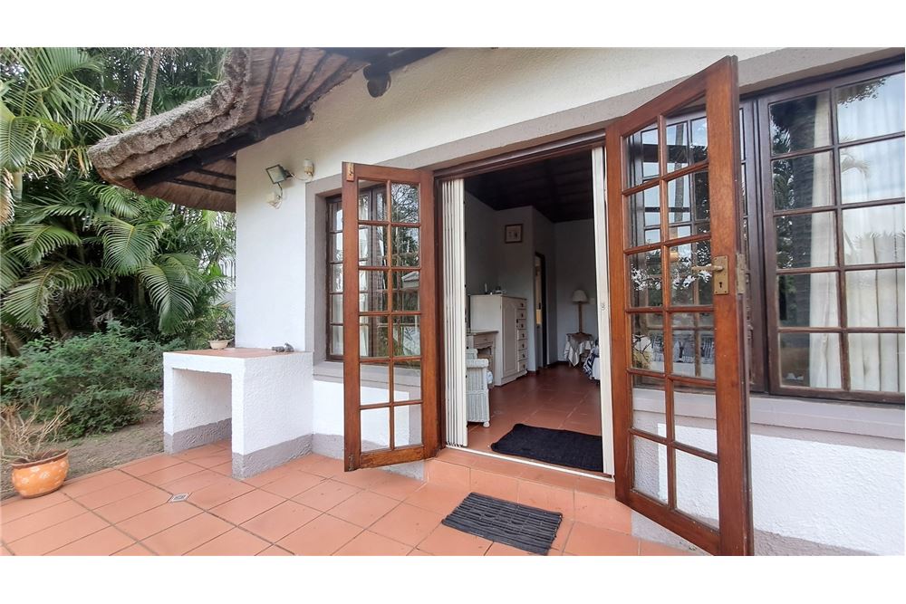 Residencial - Casa - St Michaels On Sea, KwaZulu Natal - South Africa - 48 - 1031394053-221