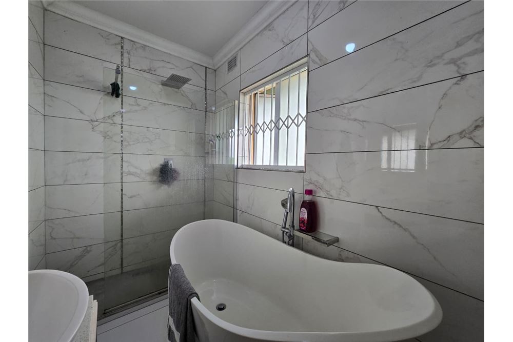 Bostad - Lägenhet - Essenwood, KwaZulu Natal - South Africa - 20 - 1031389070-232