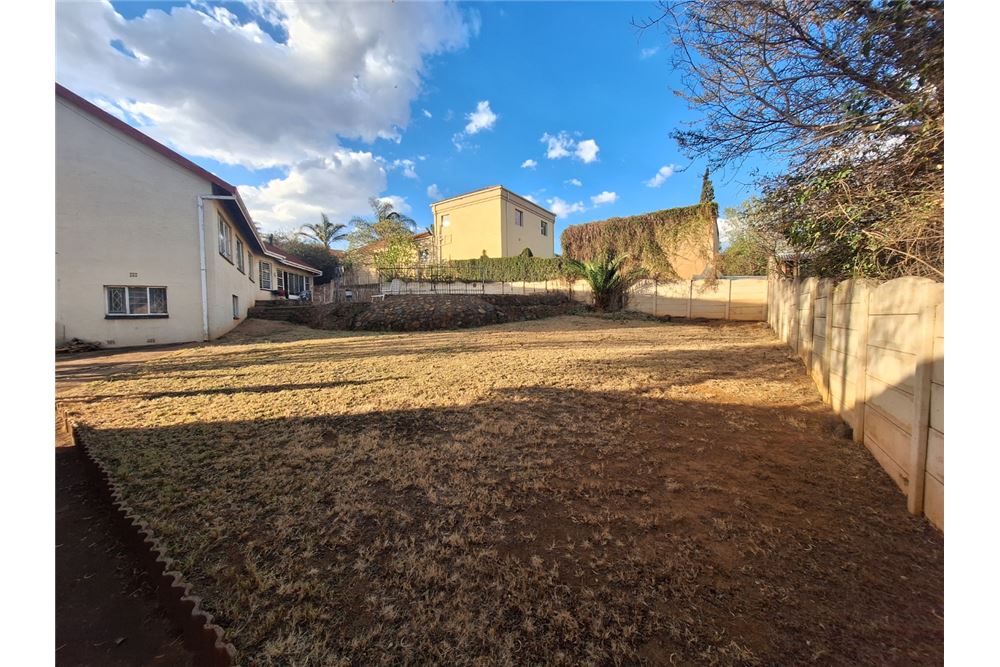 Residential - Αυτόνομη κατοικία - Kibler Park, Gauteng - South Africa - 6 - 1031421159-37
