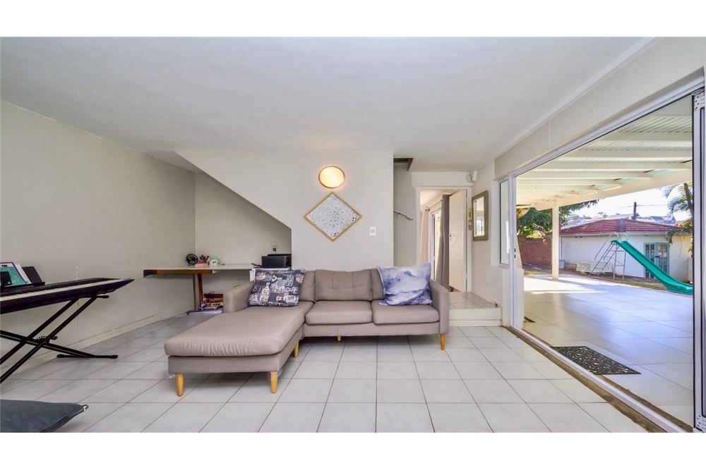 Residential - House - Glenashley, KwaZulu Natal - South Africa - 30 - 1031465034-90