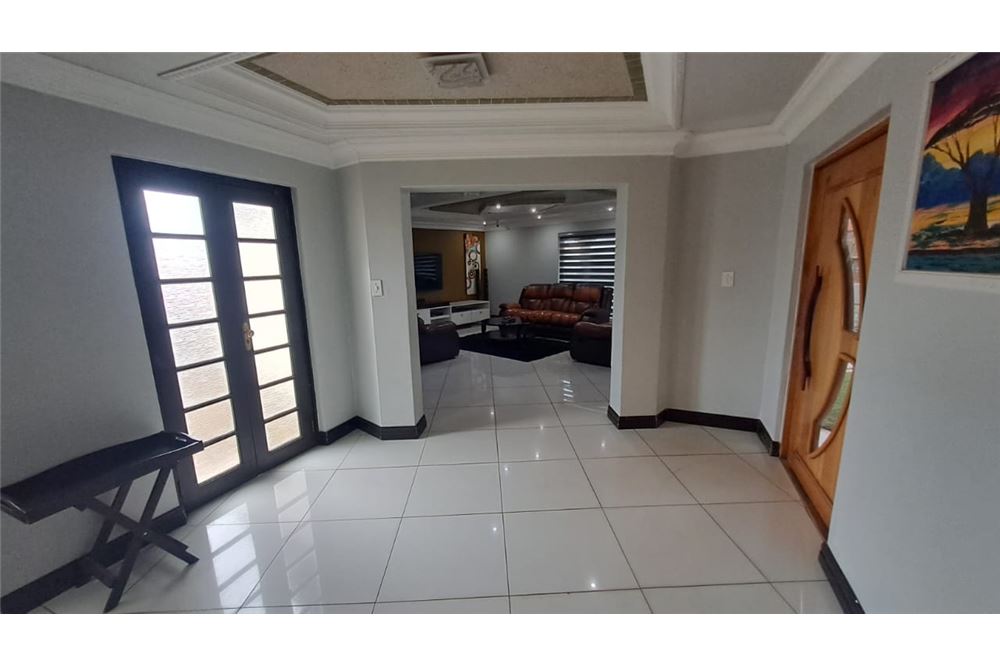 住宅 - 房子 - Philip Nel Park, Gauteng - South Africa - 27 - 1031414126-72