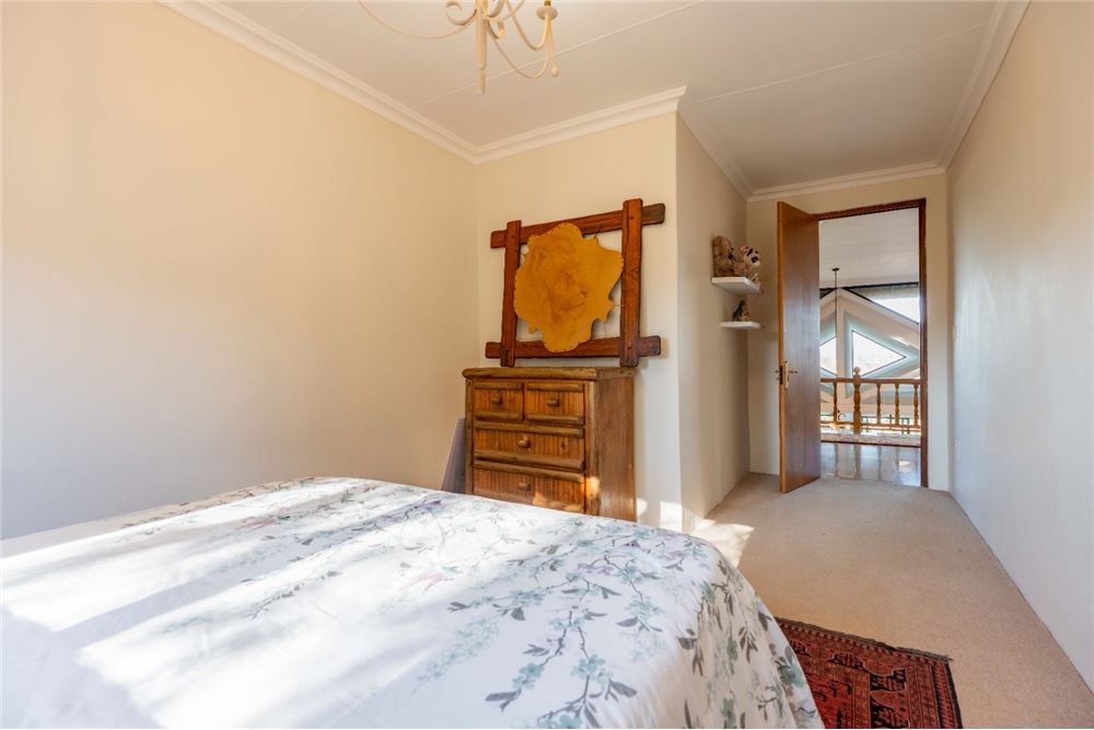 Residential - ਅਲੱਗ ਥਲੱਗ ਬਣਿਆ ਹੋਇਆ ਘਰ - Summerveld, KwaZulu Natal - South Africa - 67 - 1031391057-40