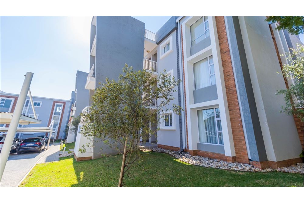Residential Condo/Apartment Bryanston, Gauteng South Africa