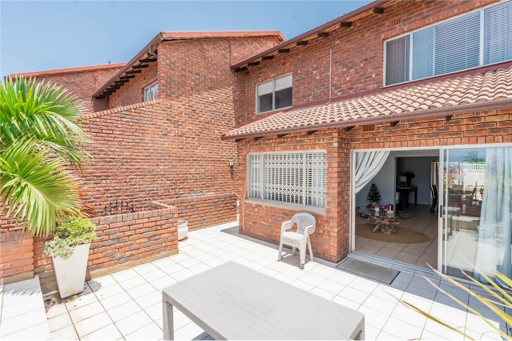 Residential - Townhouse - Umhlanga Rocks, KwaZulu Natal - South Africa - 8 - 1031465022-893