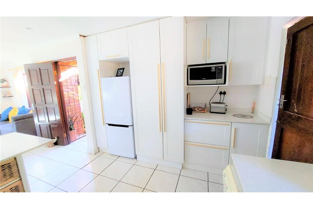 Residential - Mestna hiša - Margate, KwaZulu Natal - South Africa - 9 - 1031394083-27