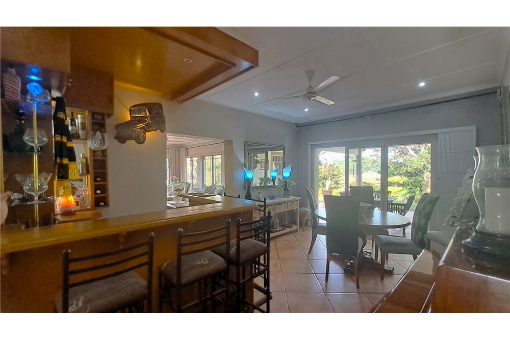 Residencial - Casa - St Michaels On Sea, KwaZulu Natal - South Africa - 16 - 1031394053-221