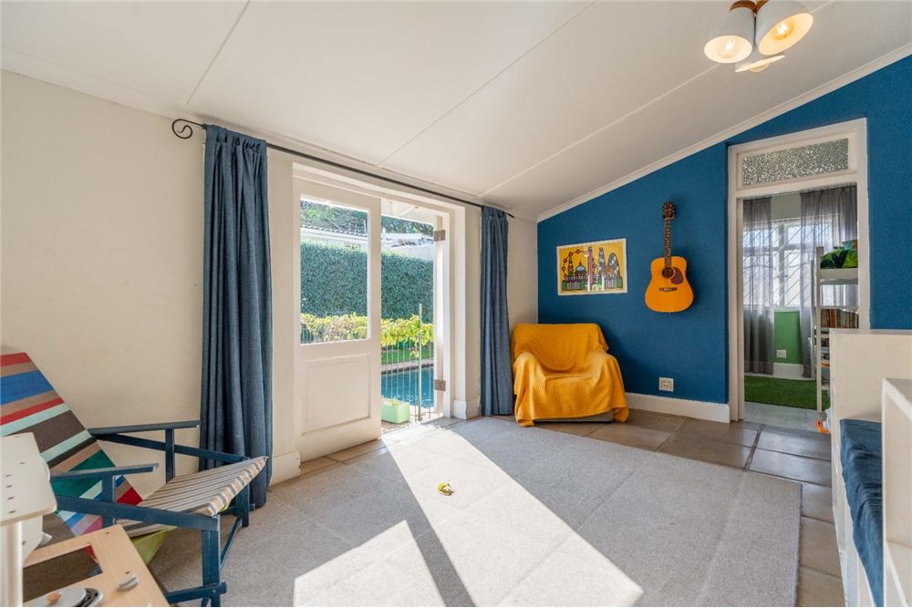 Residential - House - Glenwood, KwaZulu Natal - South Africa - 17 - 1031465109-74