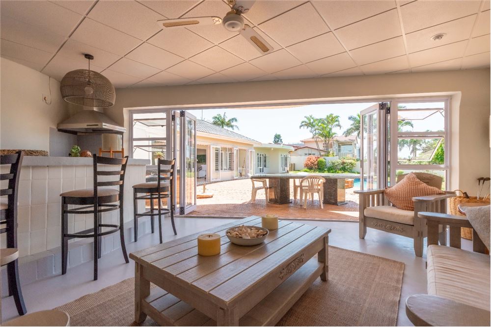 Residential - House - Umhlanga Rocks, KwaZulu Natal - South Africa - 14 - 1031465073-75