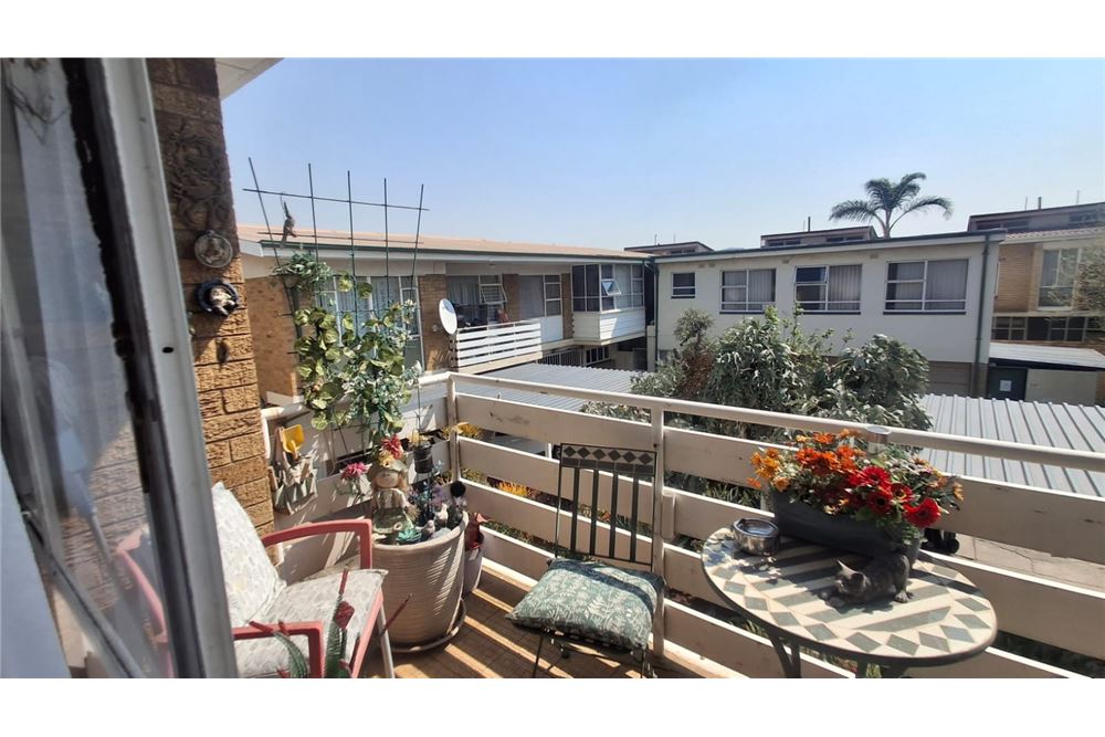 住宅 - 联排别墅 - New Redruth, Gauteng - South Africa - 21 - 1031422085-67