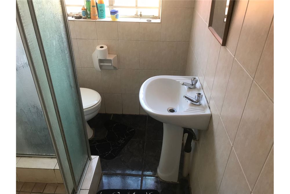 Residenziale - Casa - Theresapark, Gauteng - South Africa - 20 - 1031414015-770