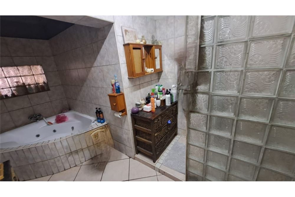 Residenziale - Casa - Danville, Gauteng - South Africa - 14 - 1031414126-58