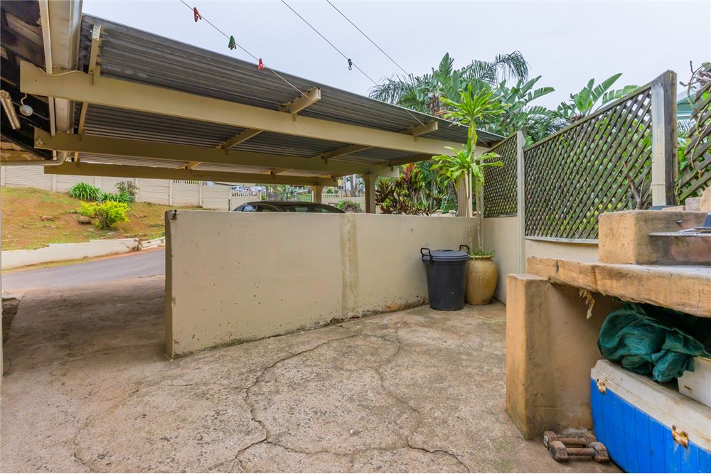 Residential - House - Glen Anil, KwaZulu Natal - South Africa - 26 - 1031465055-123