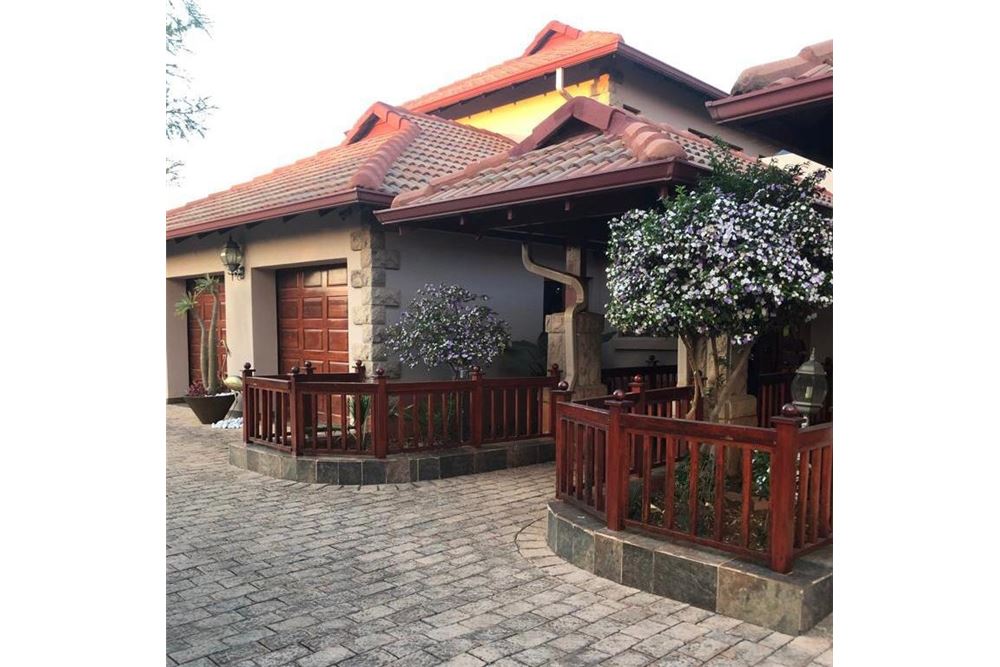 Residential - ਅਲੱਗ ਥਲੱਗ ਬਣਿਆ ਹੋਇਆ ਘਰ - Birdswood, KwaZulu Natal - South Africa - 27 - 1031416004-548