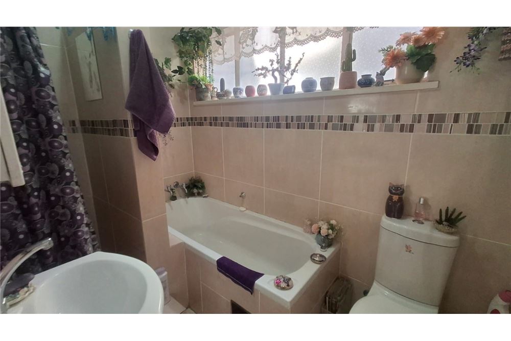 住宅 - 联排别墅 - New Redruth, Gauteng - South Africa - 20 - 1031422085-67