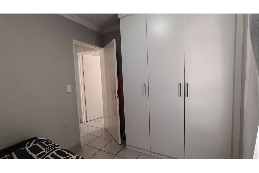 住宅 - 公寓/单元房 - 蒙大拿, Gauteng - South Africa - 16 - 1031414136-32