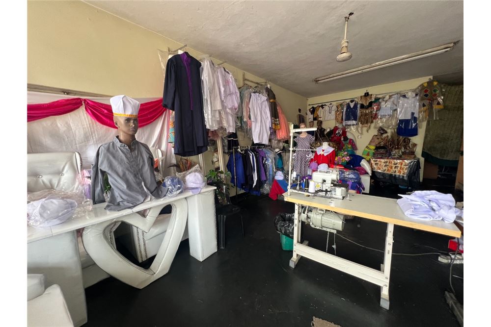 Komerční - Obchod/maloobchod - Pietermaritzburg Central, KwaZulu Natal - South Africa - 5 - 1031436092-98