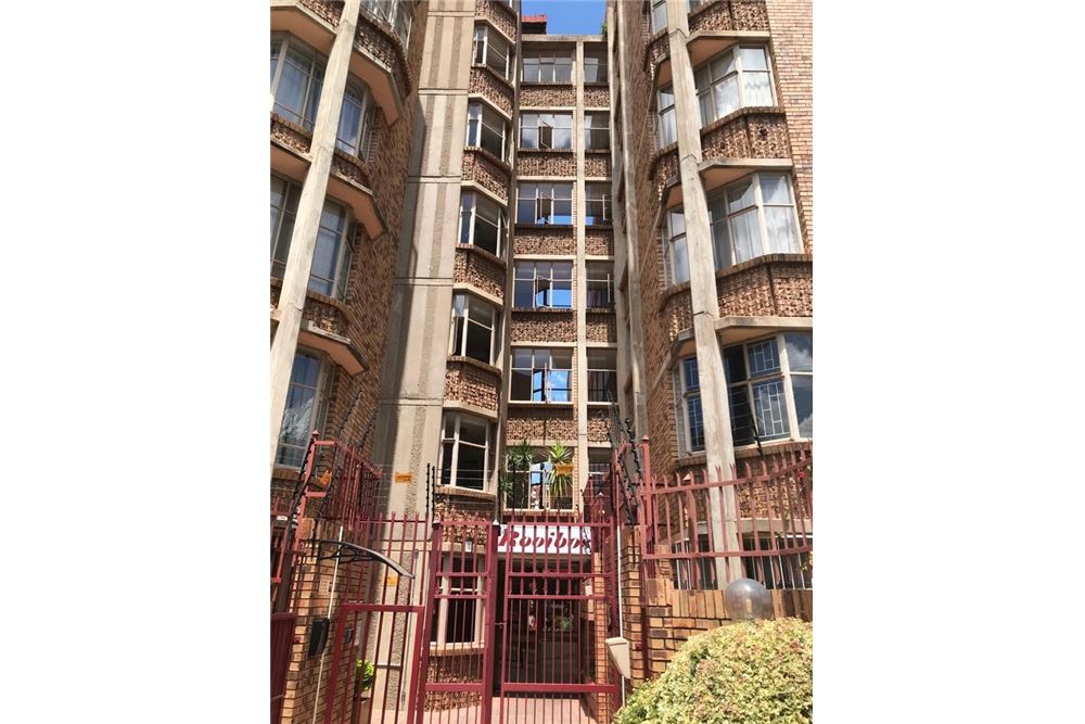 Residential Condo/Apartment Wonderboom South, Gauteng South