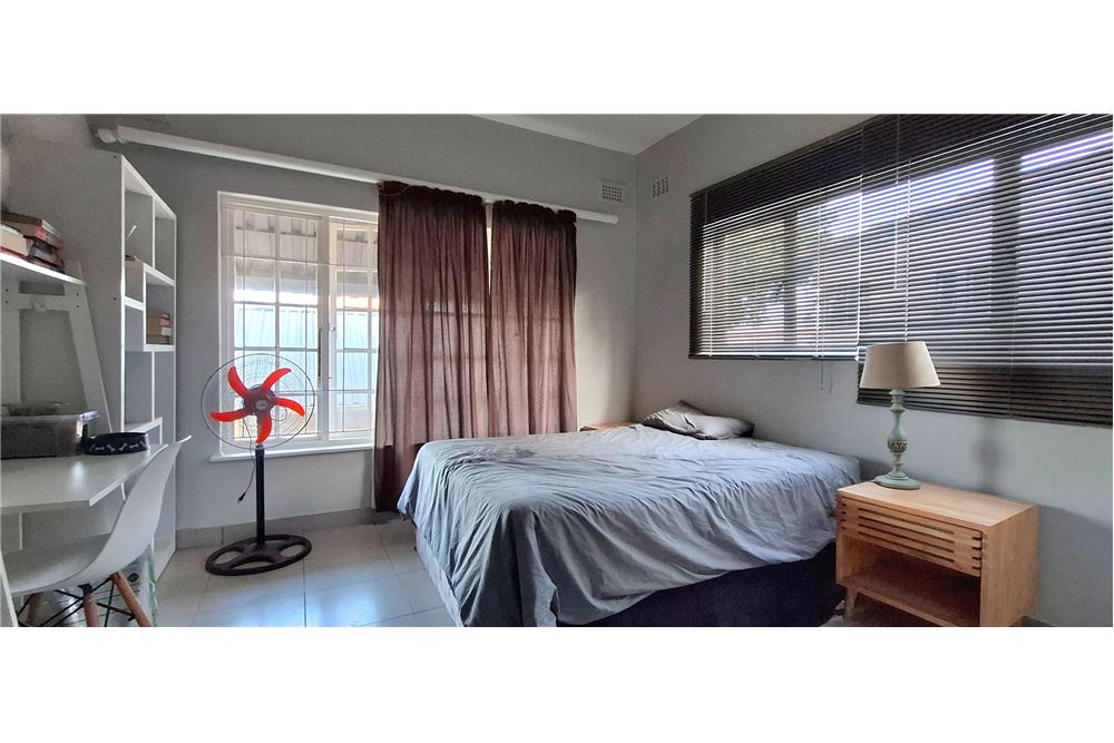 Residential - Rumah Terpisah - Glenwood, KwaZulu Natal - South Africa - 40 - 1031389002-211