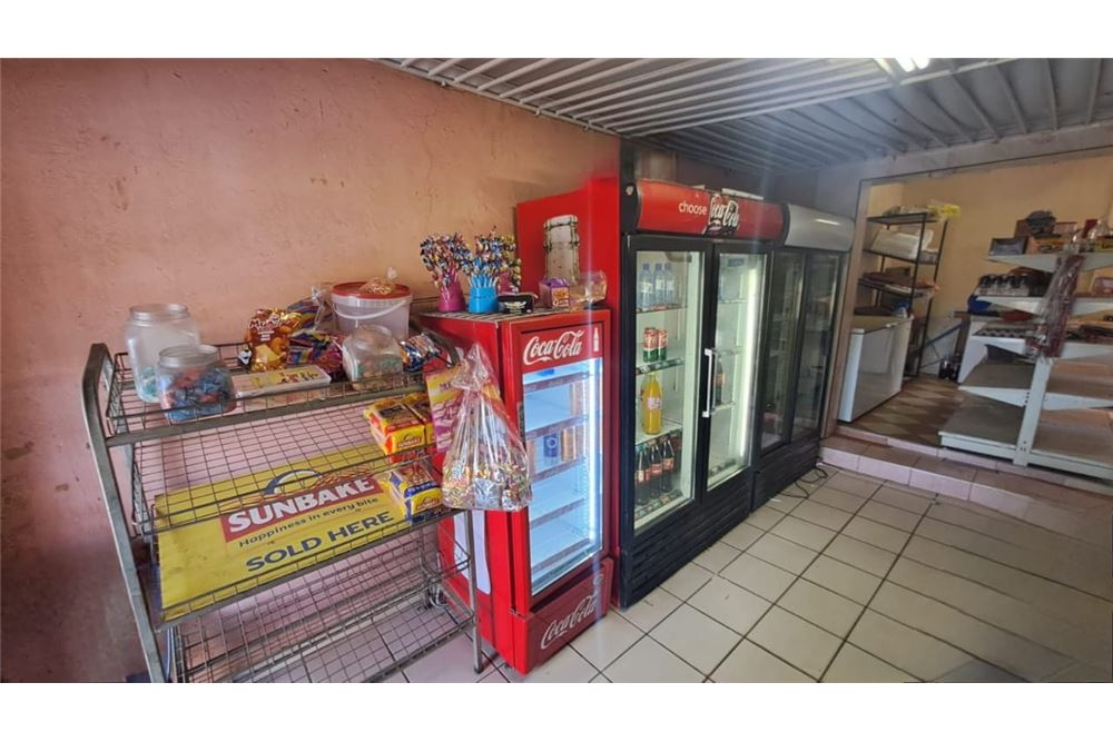 Commercio - Commerciale/Negozi - Lotus Gardens, Gauteng - South Africa - 15 - 1031414126-59